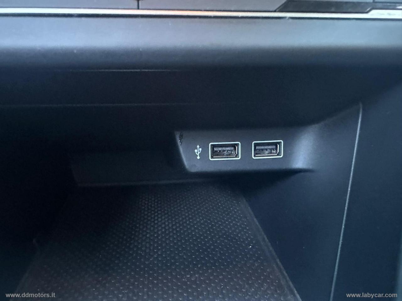 VOLKSWAGEN Polo 1.0 TSI 5p. Comfortline BMT NEOPATENTATI