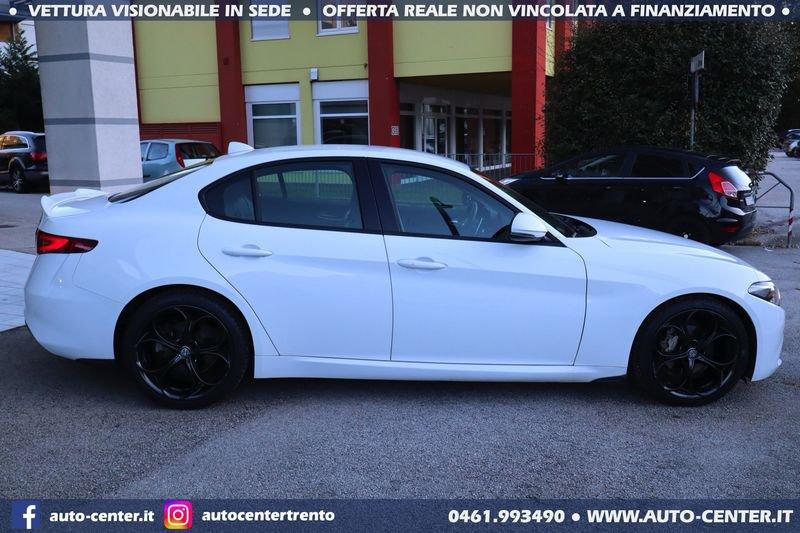Alfa Romeo Giulia 2.0 Turbo 200CV AT8 Super