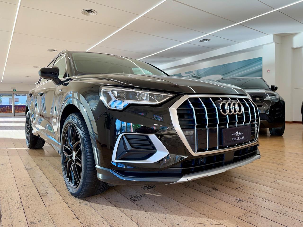 Audi Q3 35 TFSI S-LINE EDITION TOTAL BLACK GANCIOTRAINO
