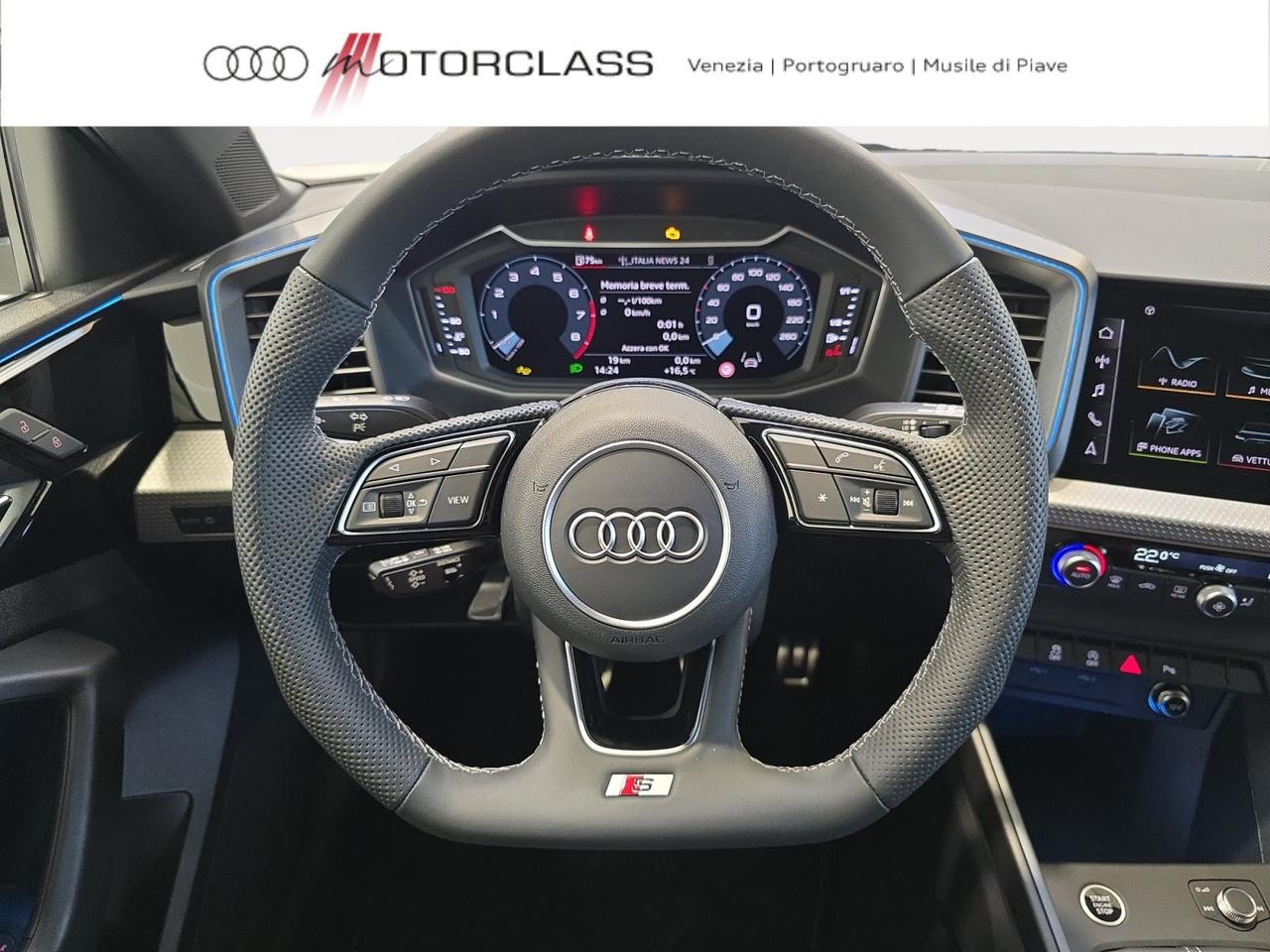 Audi A1 sportback 30 1.0 tfsi 116cv identity black