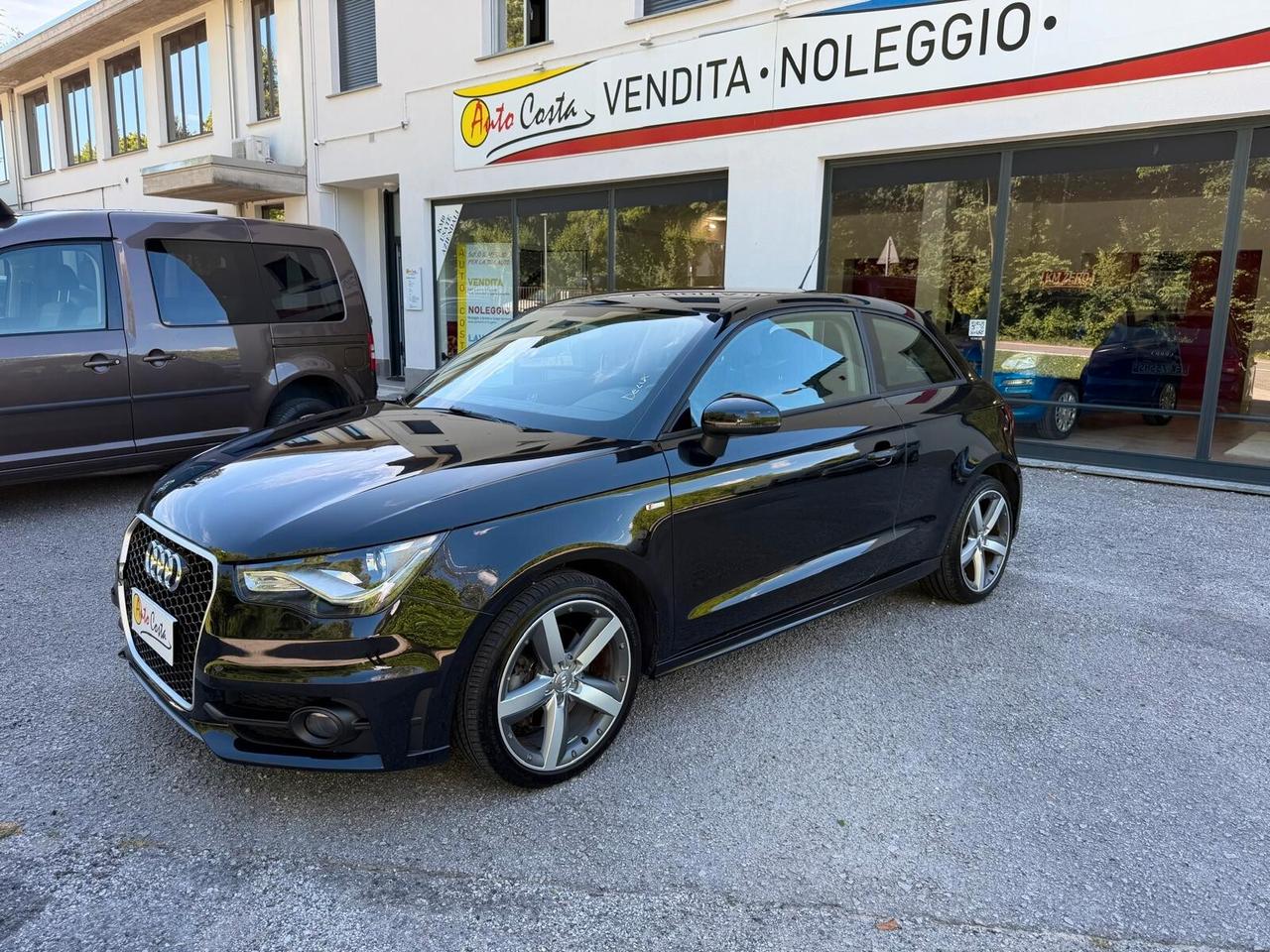 Audi A1 1.6 TDI 105 CV Ambition Neopatentati