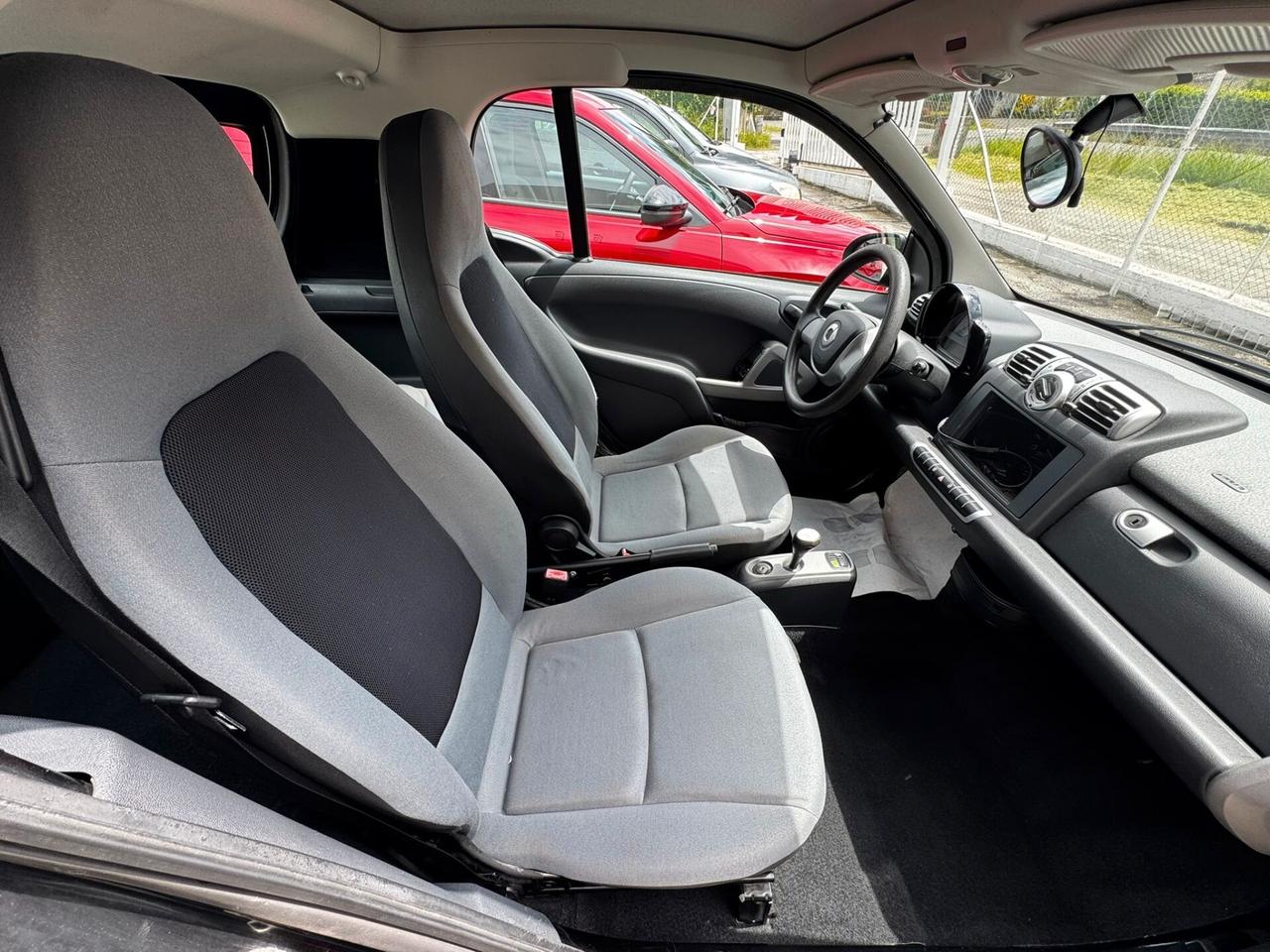 Smart ForTwo 1000 52 kW MHD coupé pure