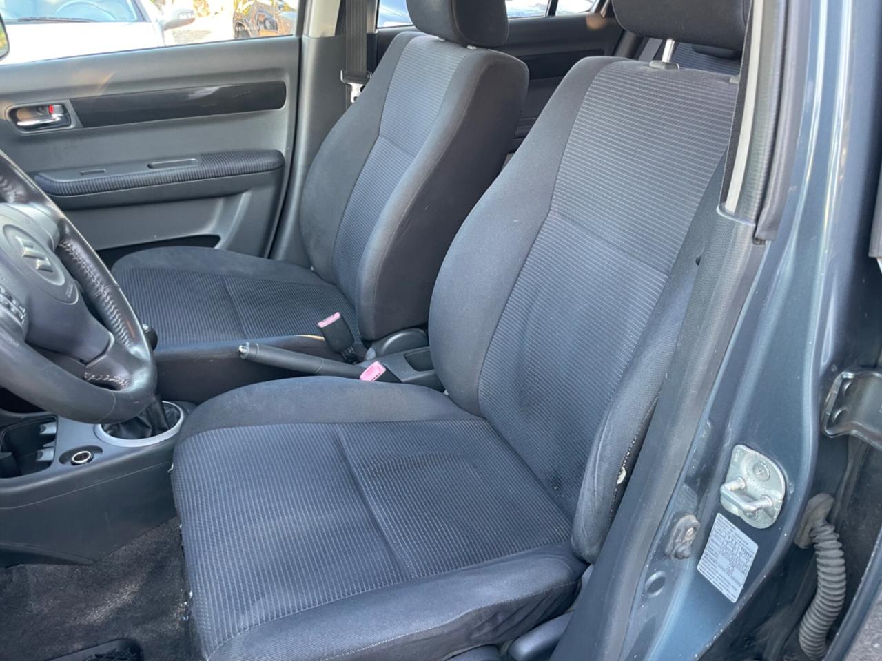 Suzuki Swift 1.3 DDiS 5p. GLX
