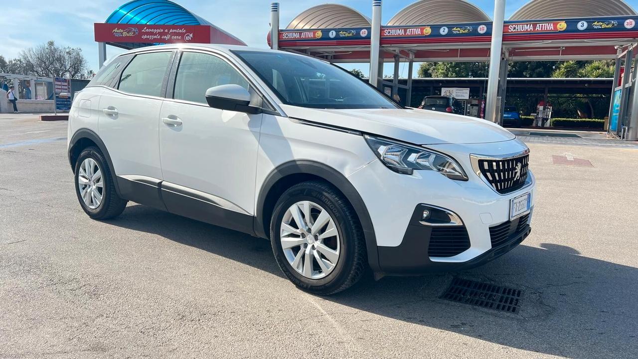 Peugeot 3008 BlueHDi 130 S&S EAT8 Allure