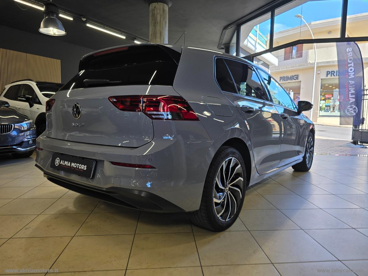 VOLKSWAGEN Golf 1.0 TSI EVO Life