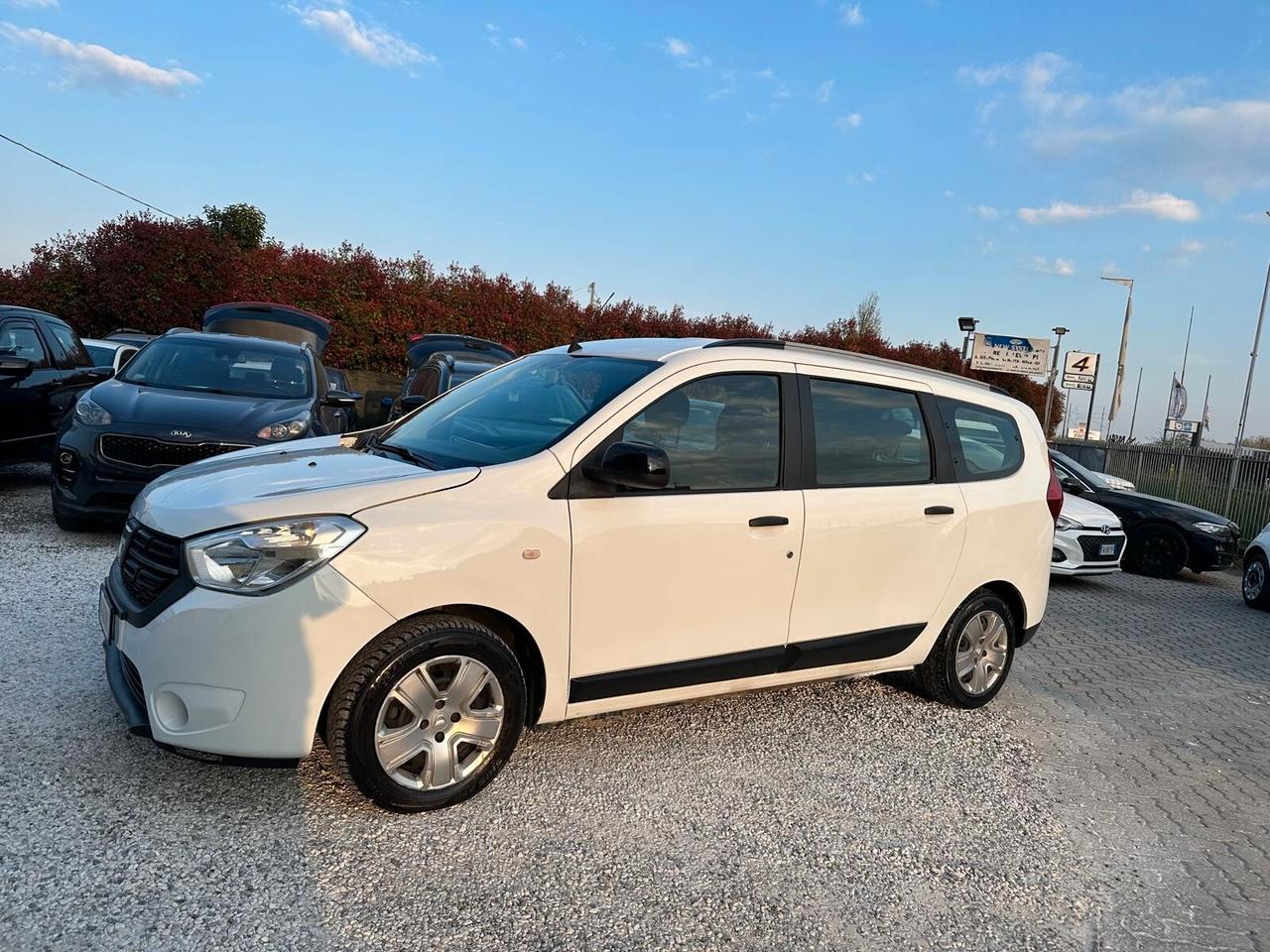Dacia Lodgy 1.5 Blue dCi 8V 95CV 5 posti Comfort