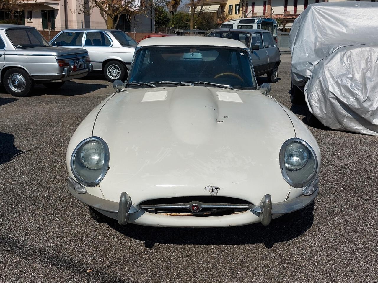 Jaguar E-Type 4200 Coupè del 1966