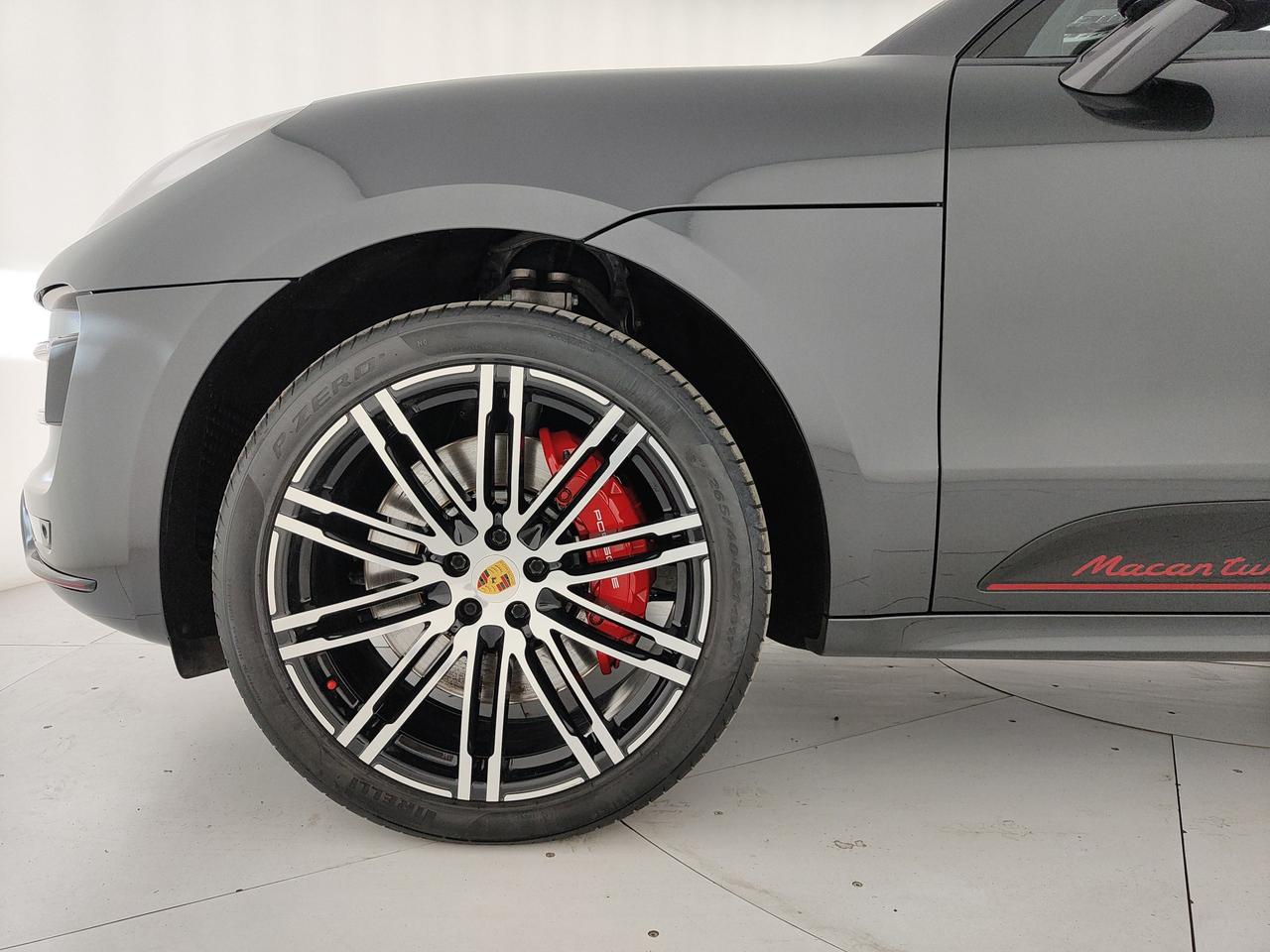 PORSCHE Macan 3.6 Turbo Performance 440cv pdk