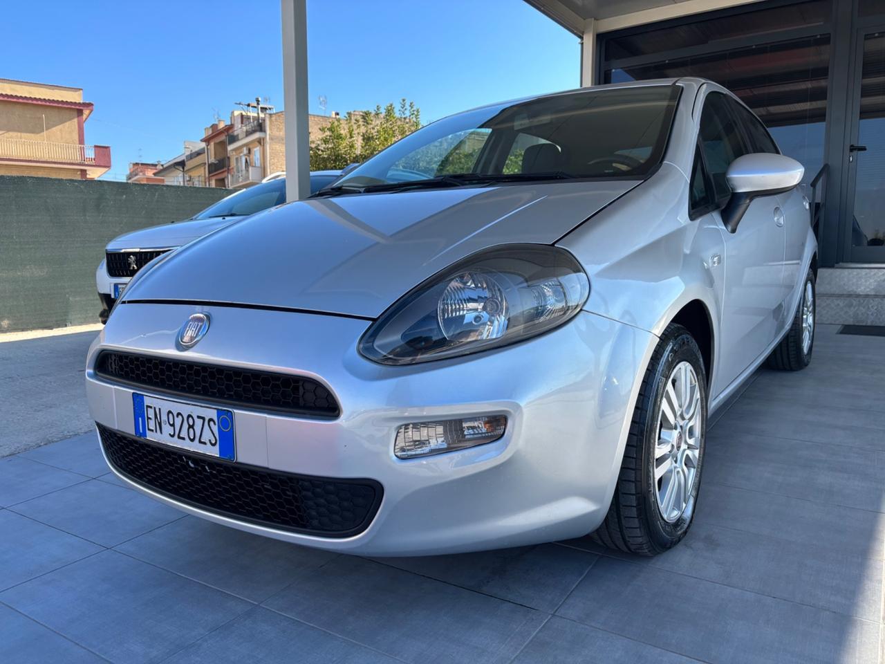 Fiat Punto 1.3 MJT II 75 CV 5 porte Virgin Radio