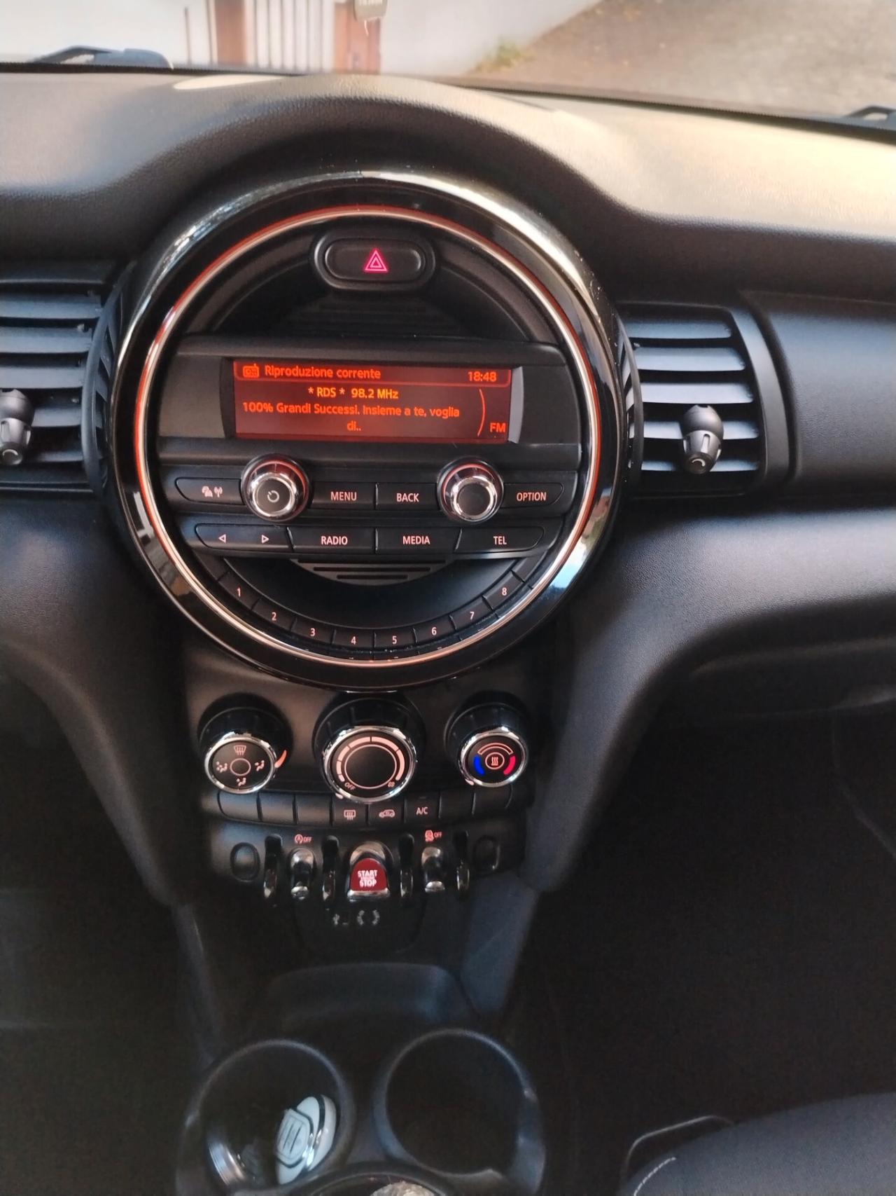 Mini 1.5 Cooper D Hype 5