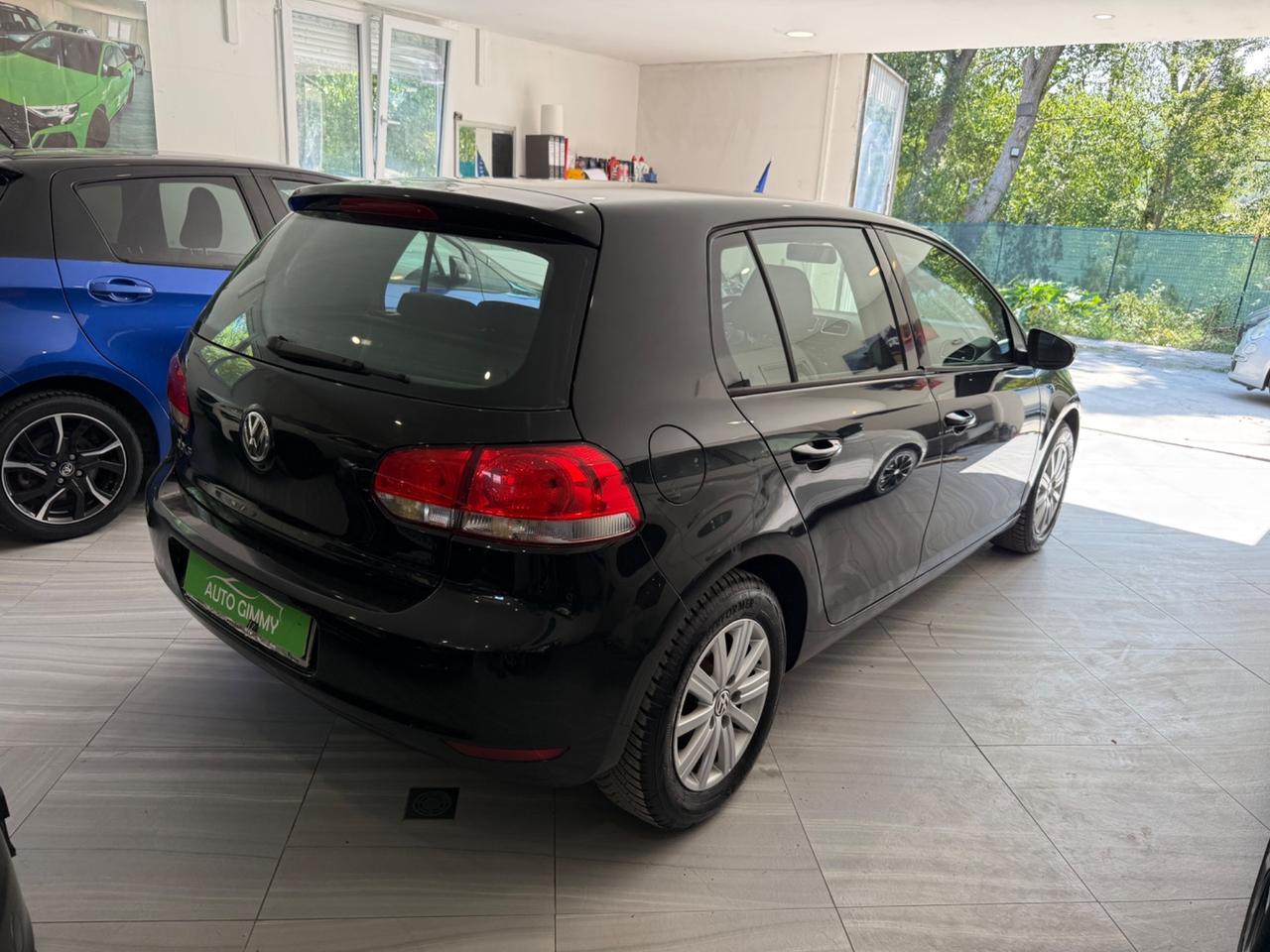 Volkswagen Golf 1.4 benzina neopatentati