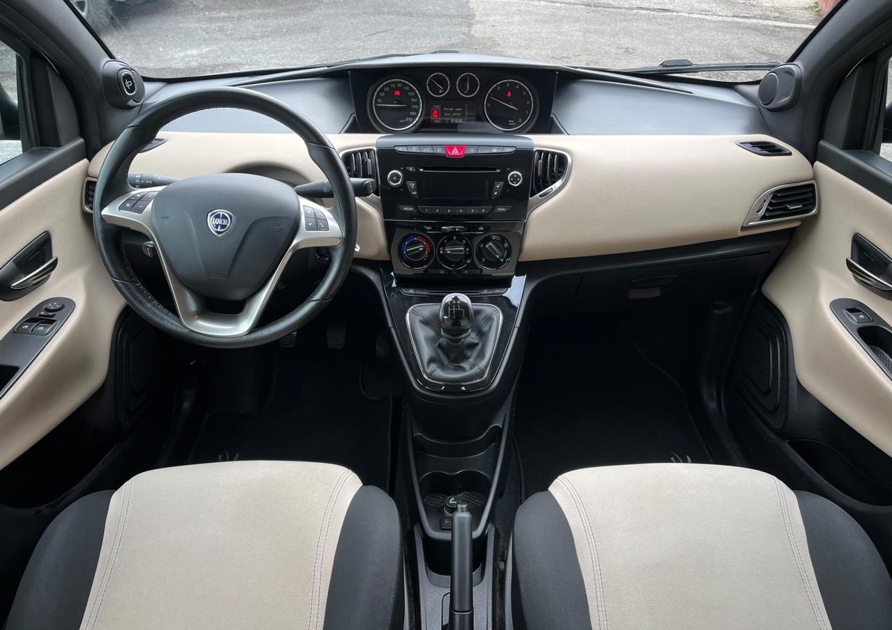 Lancia Ypsilon 1.2 69 CV Gold-solo km 51500-