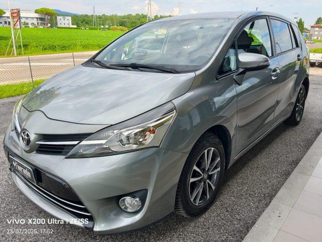 TOYOTA Verso 2.0 D Active 7 posti