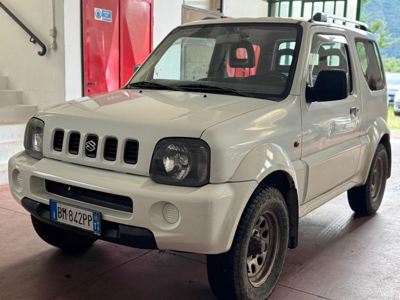 Suzuki Jimny 1.3i 16V cat 4WD JLX SI NEOPATENTATI