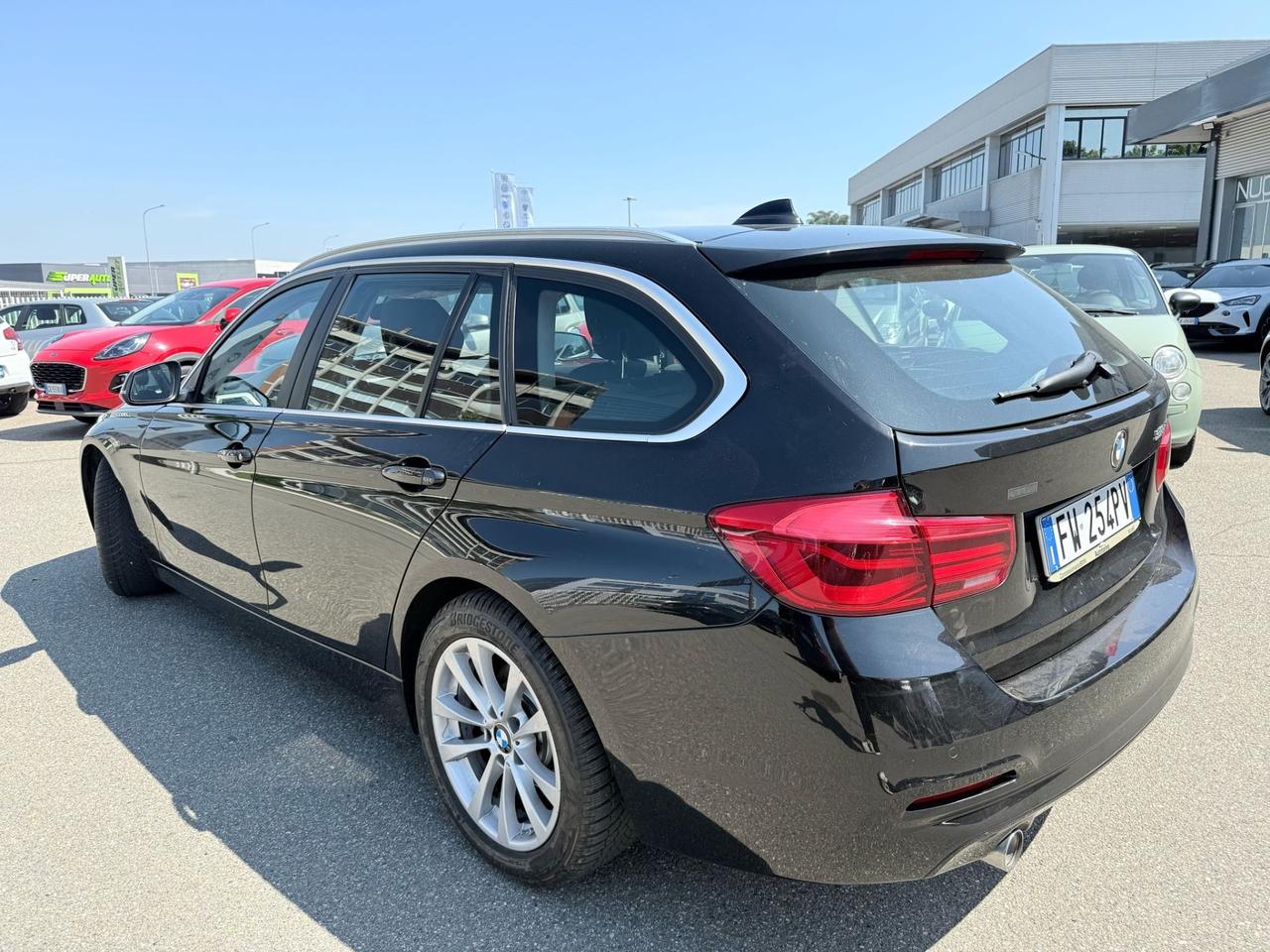 BMW 318d 150cv Business Advantage 2019