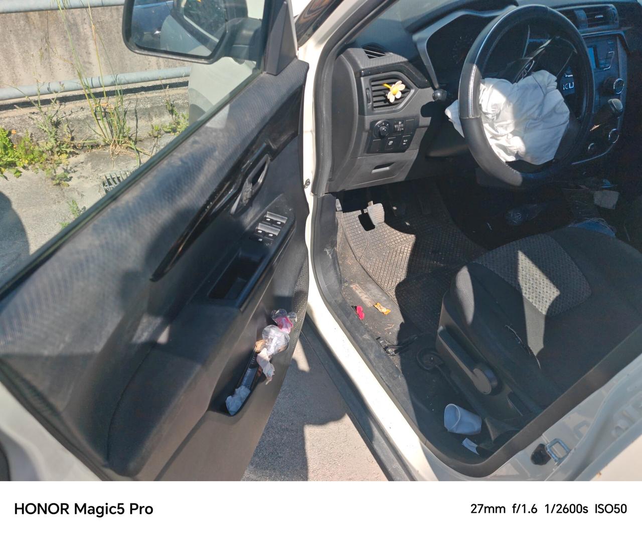Mahindra KUV100 1.2 VVT K8
