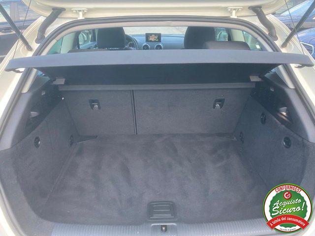 AUDI A3 1.6 TDI S tronic Ambition