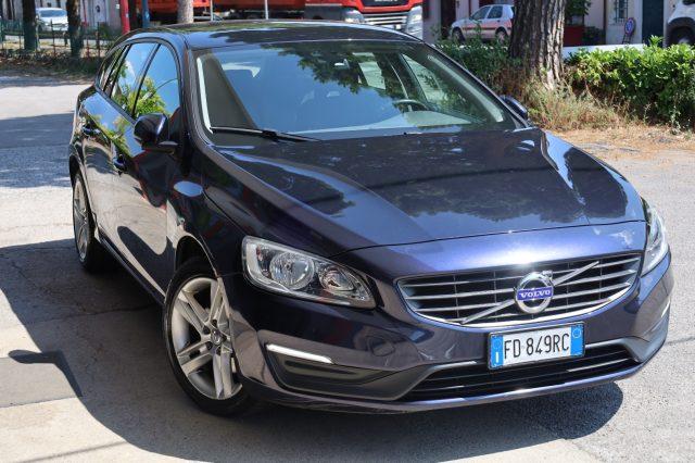 VOLVO V60 D2 Geartronic Automatica Navi Tel USB LED Cockpit