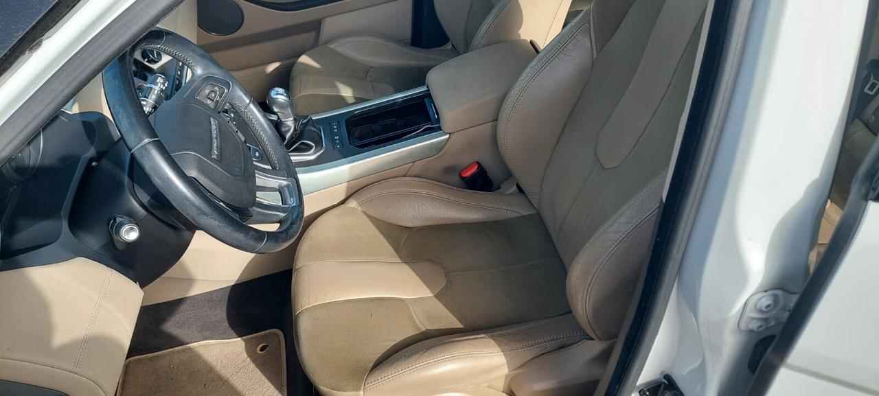 Land Rover Range Evoque 2.2 TD4 5p. Dynamic