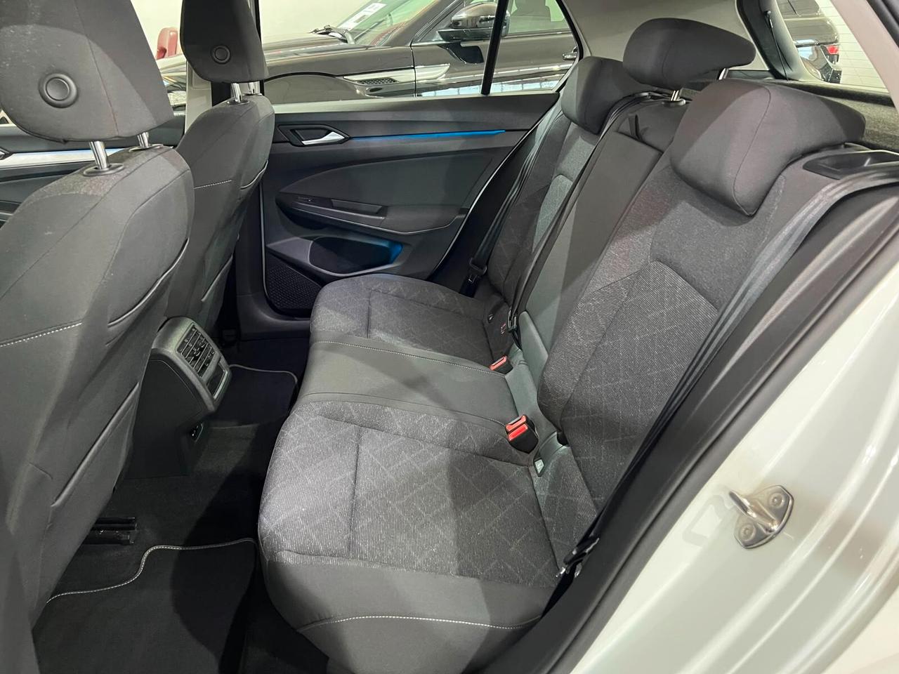 Volkswagen Golf 2.0 TDI 115 CV SCR Life 2021