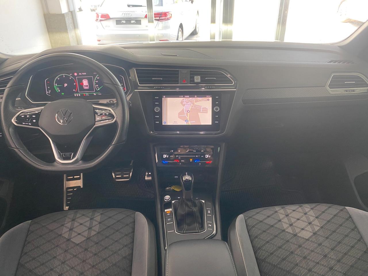 Volkswagen Tiguan 2.0 TDI 150 CV SCR DSG 4MOTION R-Line