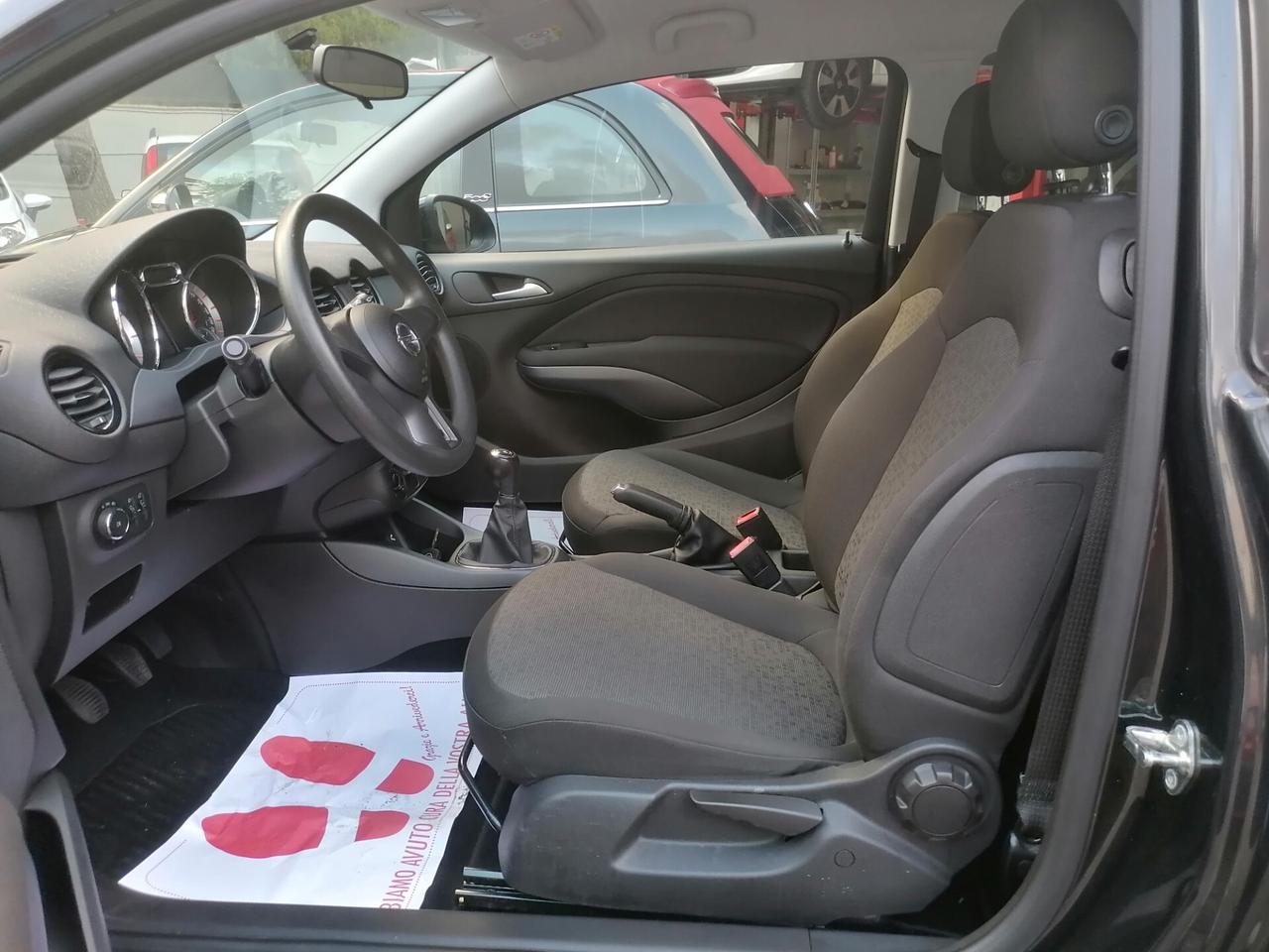 Opel Adam 1.2 70 CV