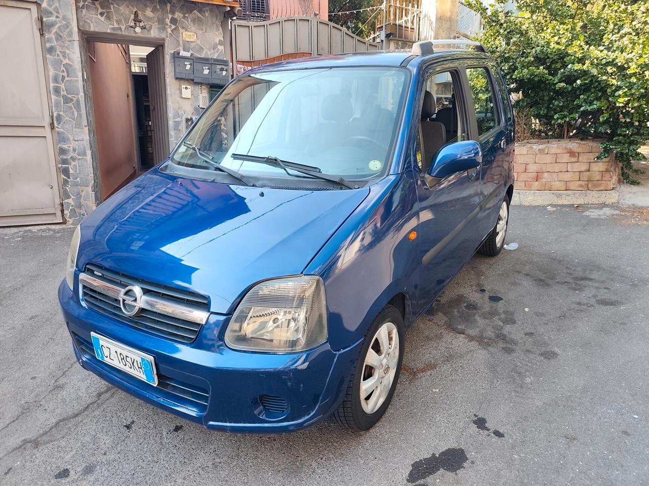 Opel Agila 1.2 benzina 92.000 km