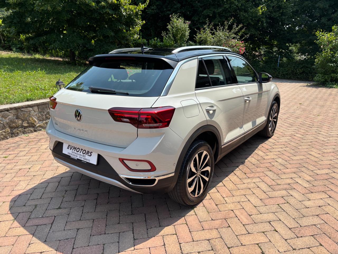 Volkswagen T-Roc 1.5 TSI 16000 Km - 03/2024