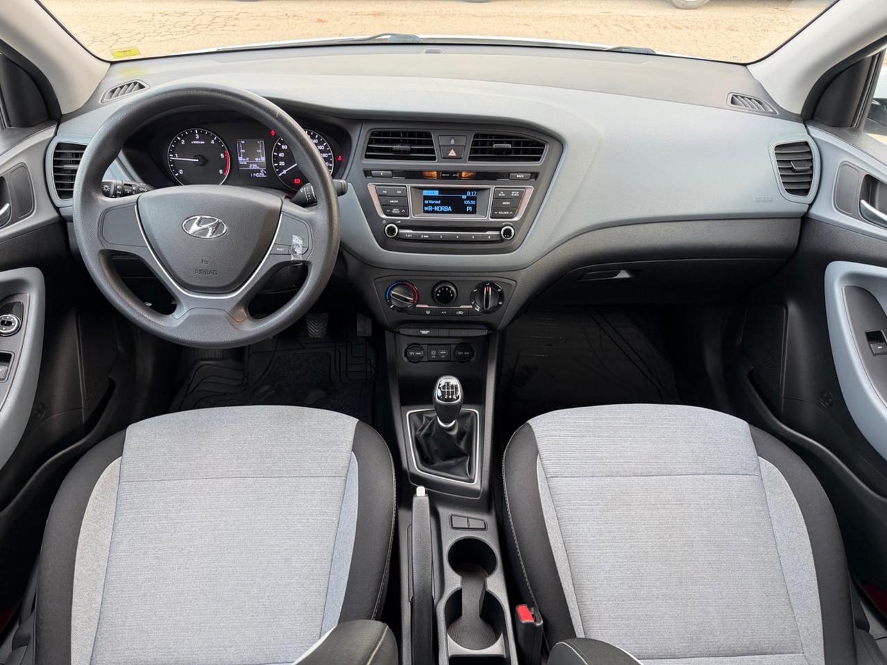 Hyundai i20 1.1 CRDi 75 cv 2015 114.000 km