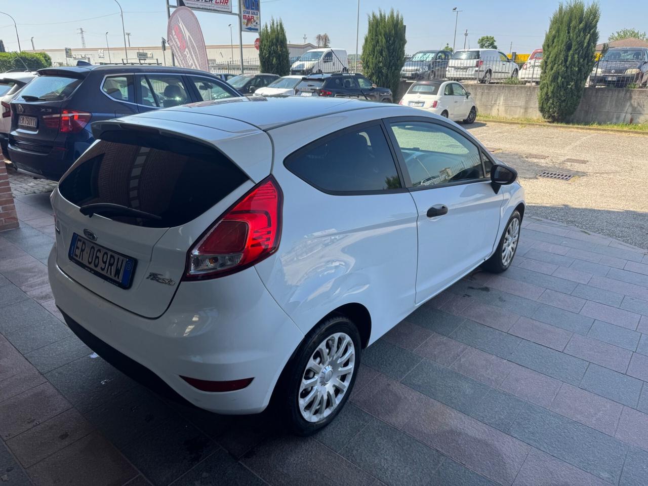 Ford Fiesta 1.5 TDCi 75CV 3 porte Van Entry