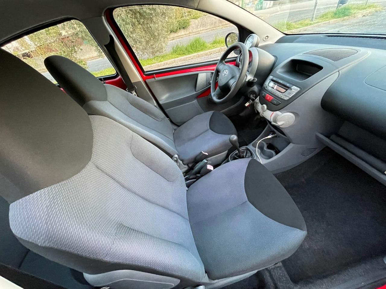Toyota Aygo 2006 1.0 12V VVT-i 5 porte Sol BLUETOOTH KM CERTIFICATI NEOPATENTATI