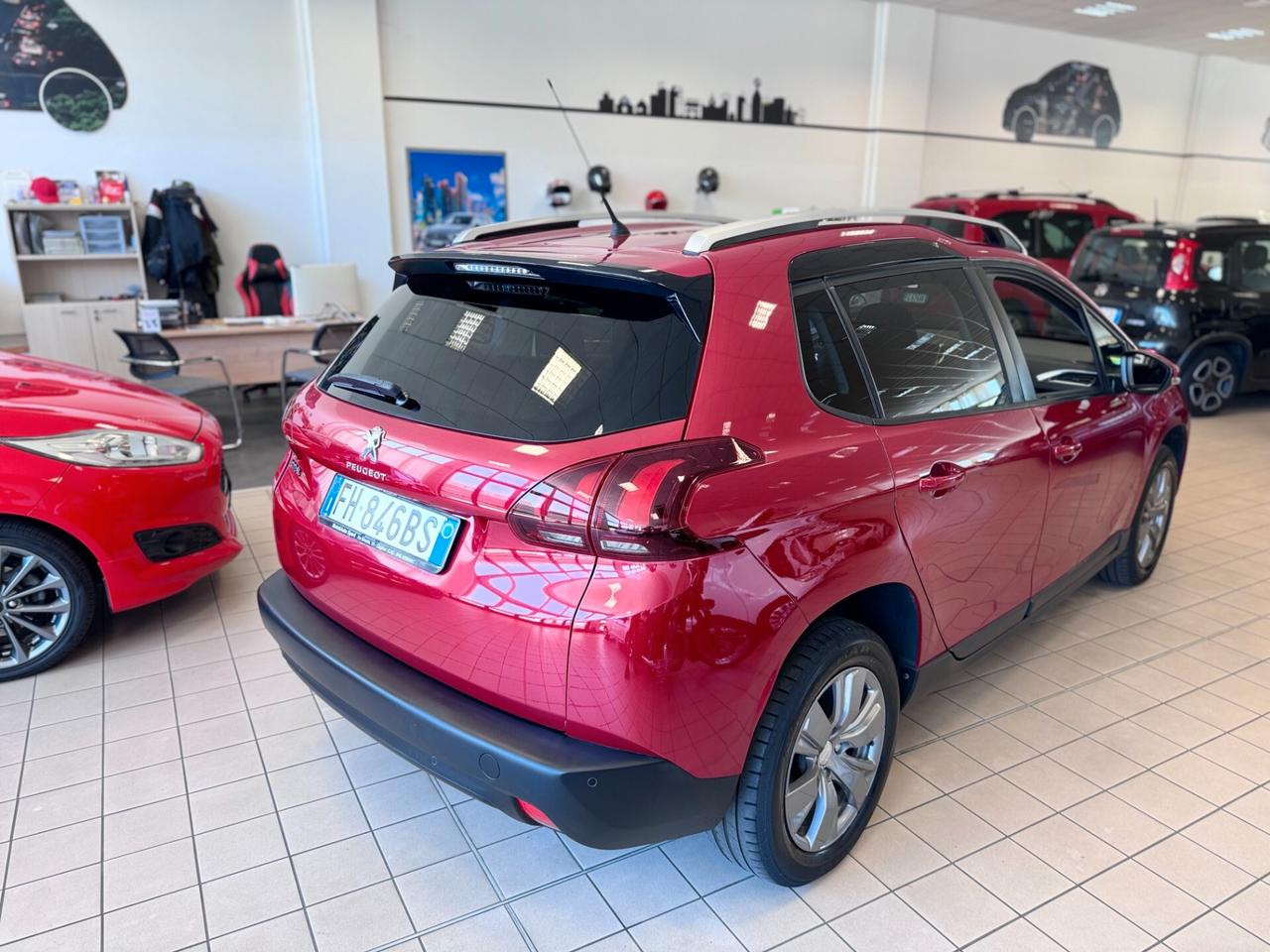 Peugeot 2008 BlueHDi 100 Allure