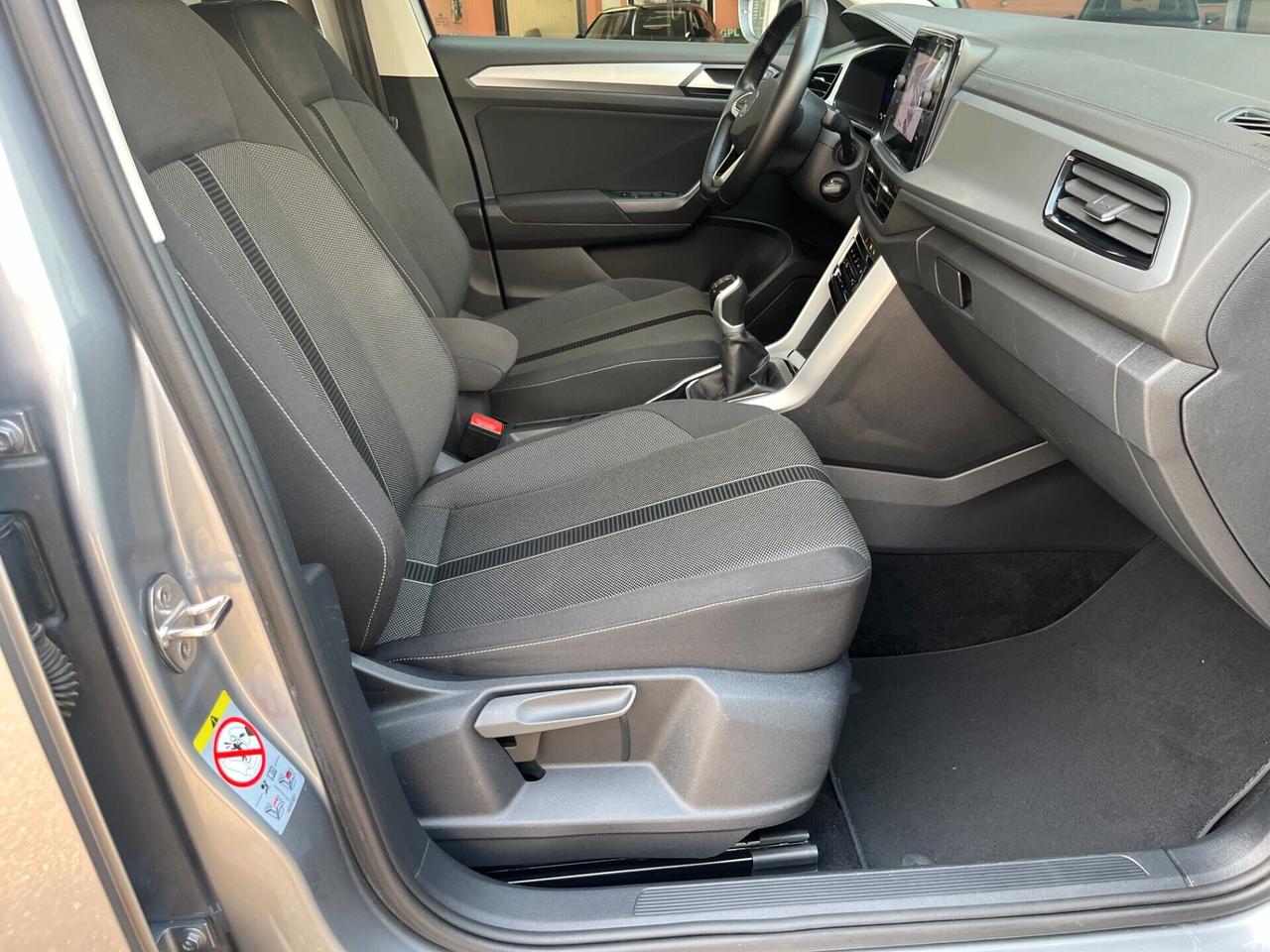 Volkswagen T-Roc 2.0 TDI Life 01/2023 ** 87322**