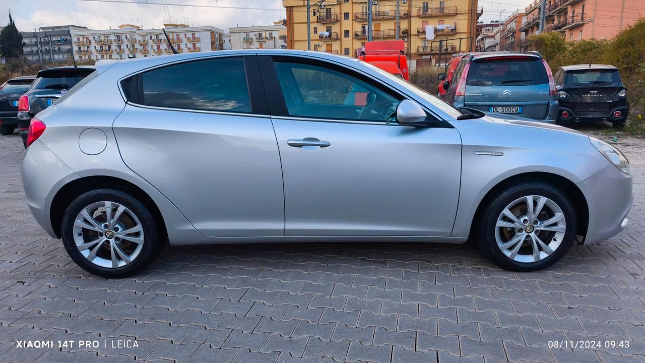 Alfa Romeo Giulietta 1.6 JTDm-2 105 CV Progression