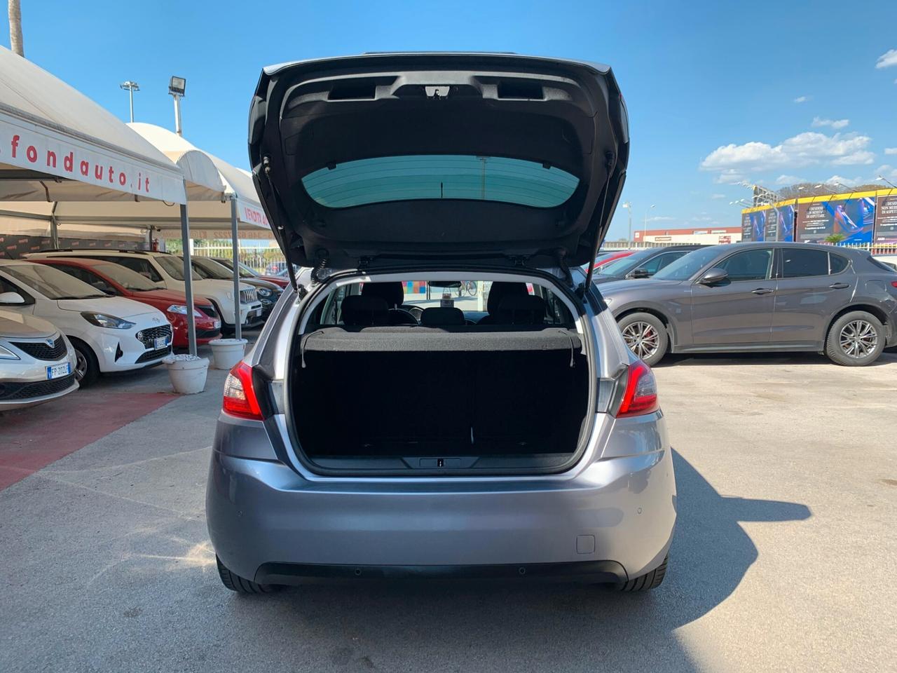 Peugeot 308 BlueHDi 120 S&S EAT6 Allure