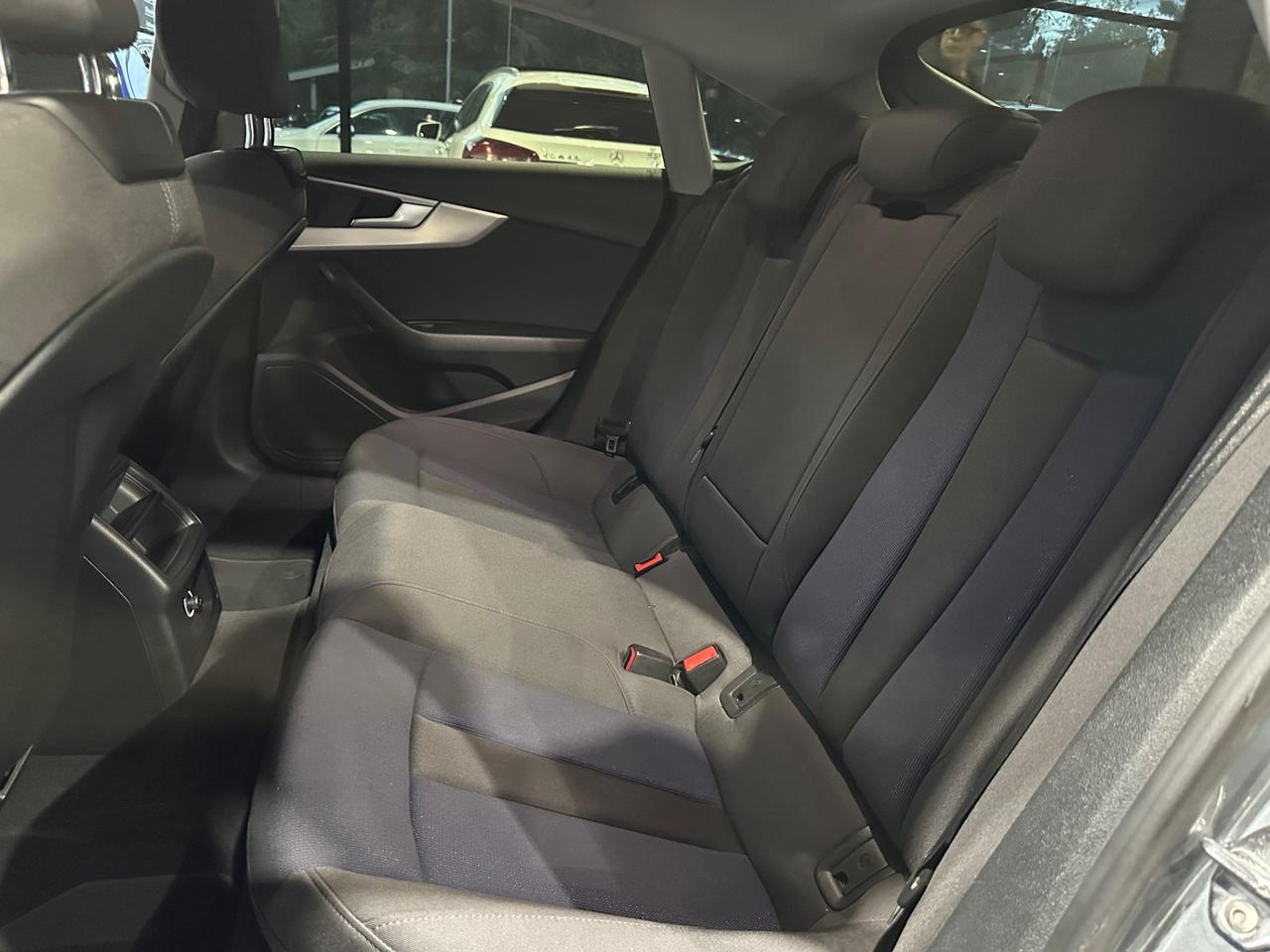 Audi A5 SPB 45 TDI quattro tiptronic Business