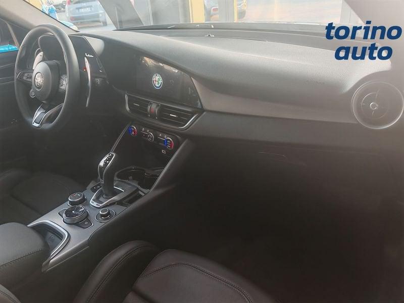 Alfa Romeo Giulia Giulia 2.2 Turbodiesel 210 CV AT8 AWD Q4 Veloce