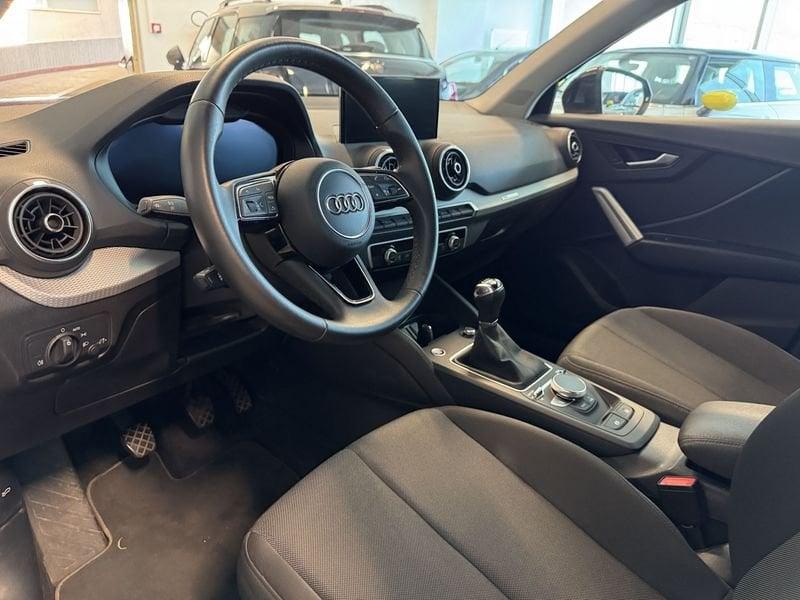 Audi Q2 35 TFSI Business