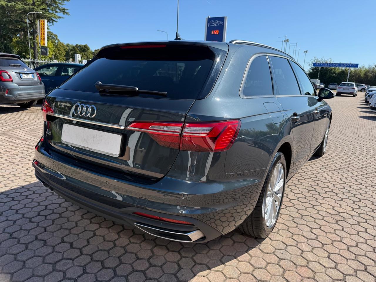 Audi A4 Avant 35 TDI/163 CV S tronic Business Advanced