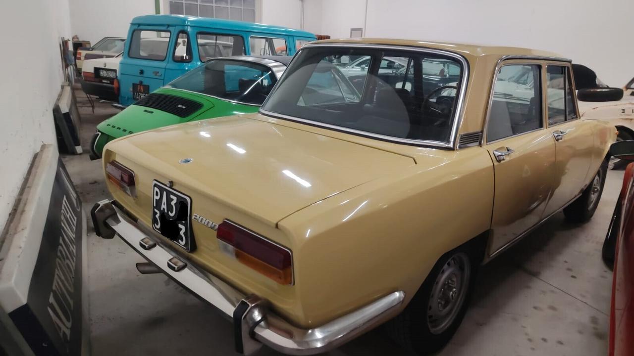 Alfa Romeo 2000 131cv (ASI - TARGA ORIGINALE)