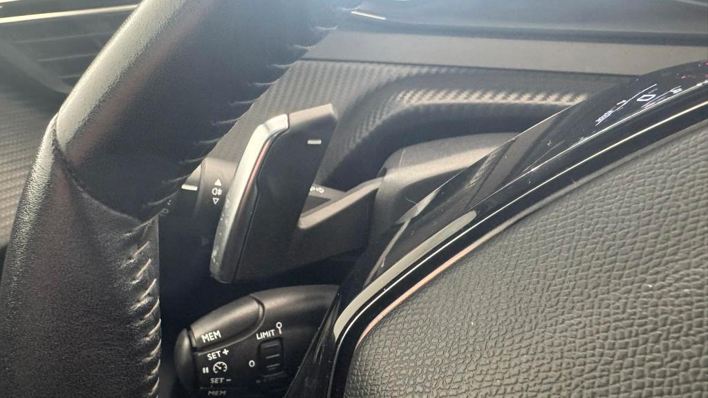 Peugeot 208 1.2 Puretech Active Pack 100 Cv. AUTOMATICA