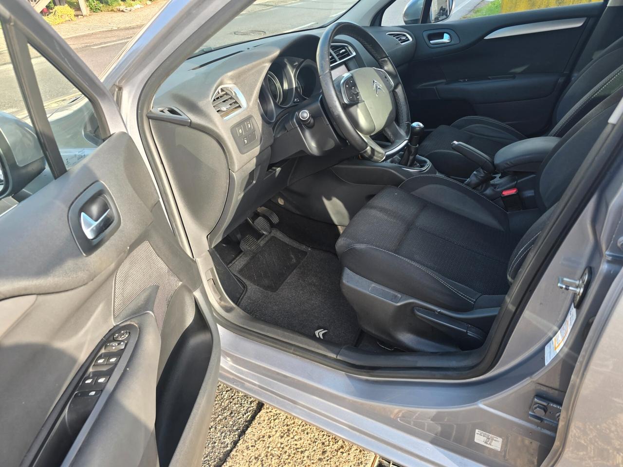 Citroen C4 BlueHDi 100 Feel
