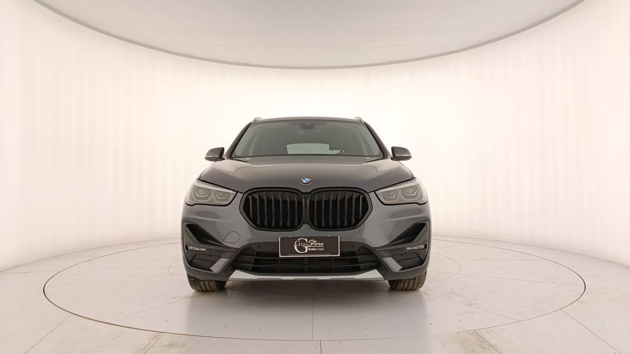 BMW X1 F48 2019 - X1 sdrive16d xLine auto