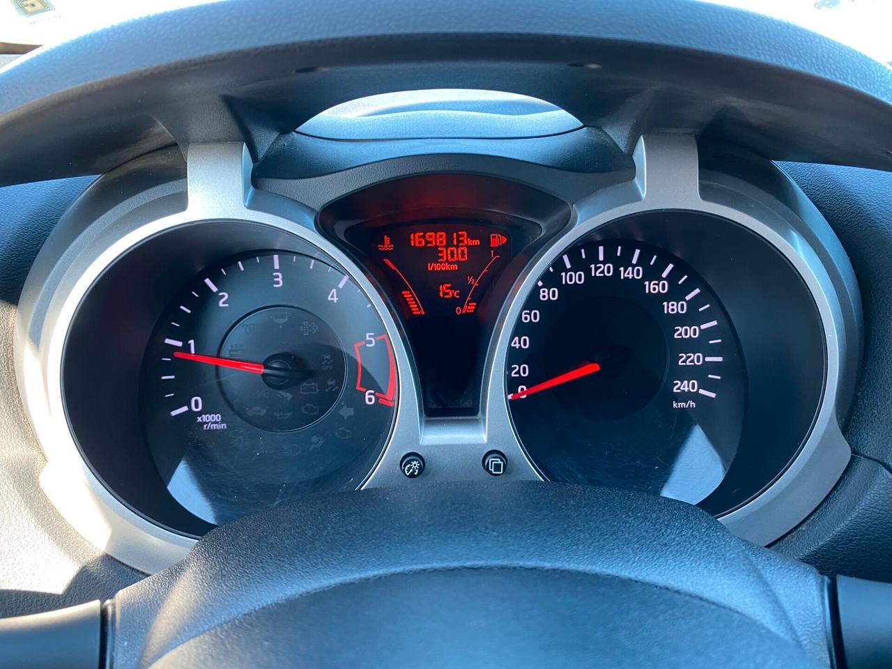 Nissan Juke 1.5 dCi Start&Stop Tekna GANCIO TRAINO ,UNICO PROPRIETARIO ,NEOPATENTATI