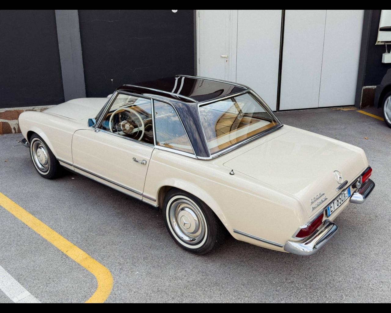 Mercedes-Benz 230SL Automatic "Pagoda" - ASI