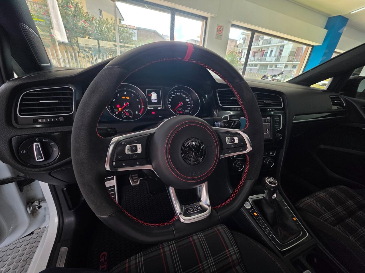 Volkswagen Golf GTI Performance 2.0 TSI 5p. BlueMotion Technology
