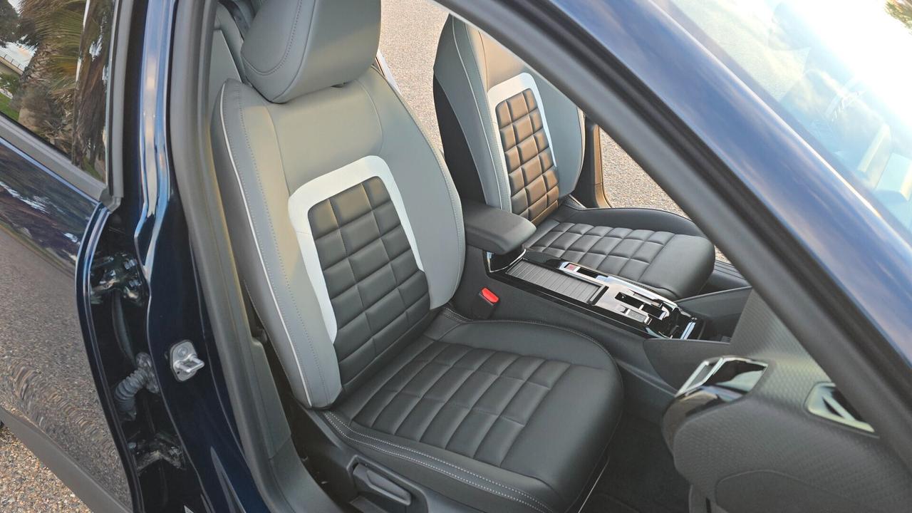 Citroen C4 Hybrid 136 e-DCS6 Max