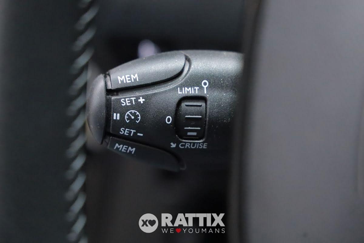 Peugeot 2008 1.2 puretech 100CV Allure