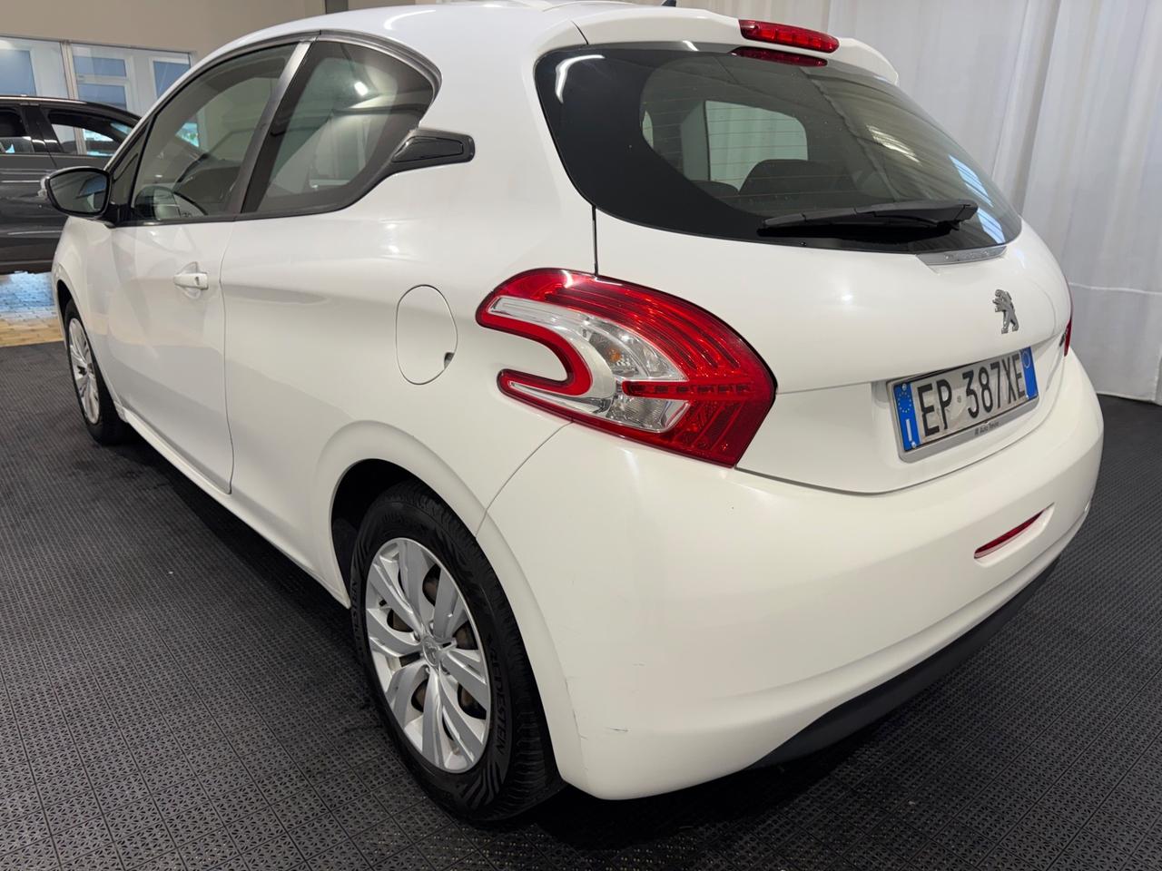 Peugeot 208 1.2 VTi 82 CV 3 porte Active