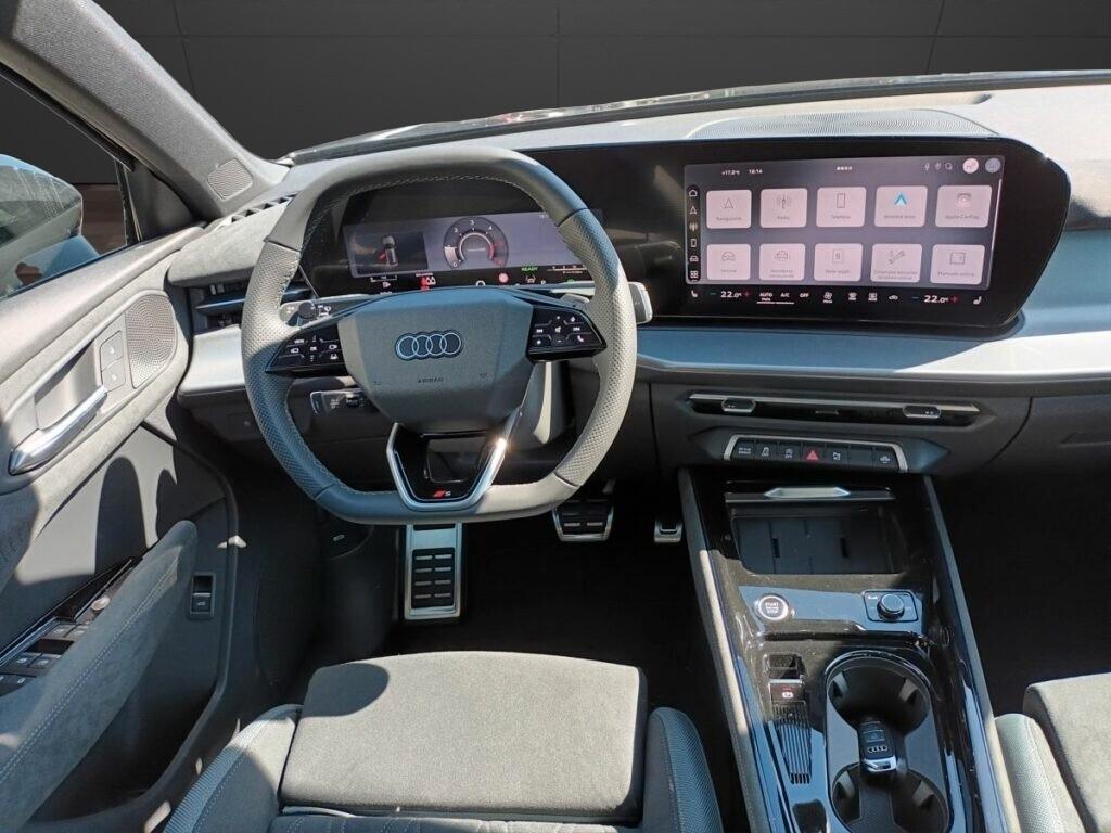 Audi Q3 2000 TDI SPB BLACK-LINE 150 CV S-TRONIC KM 0